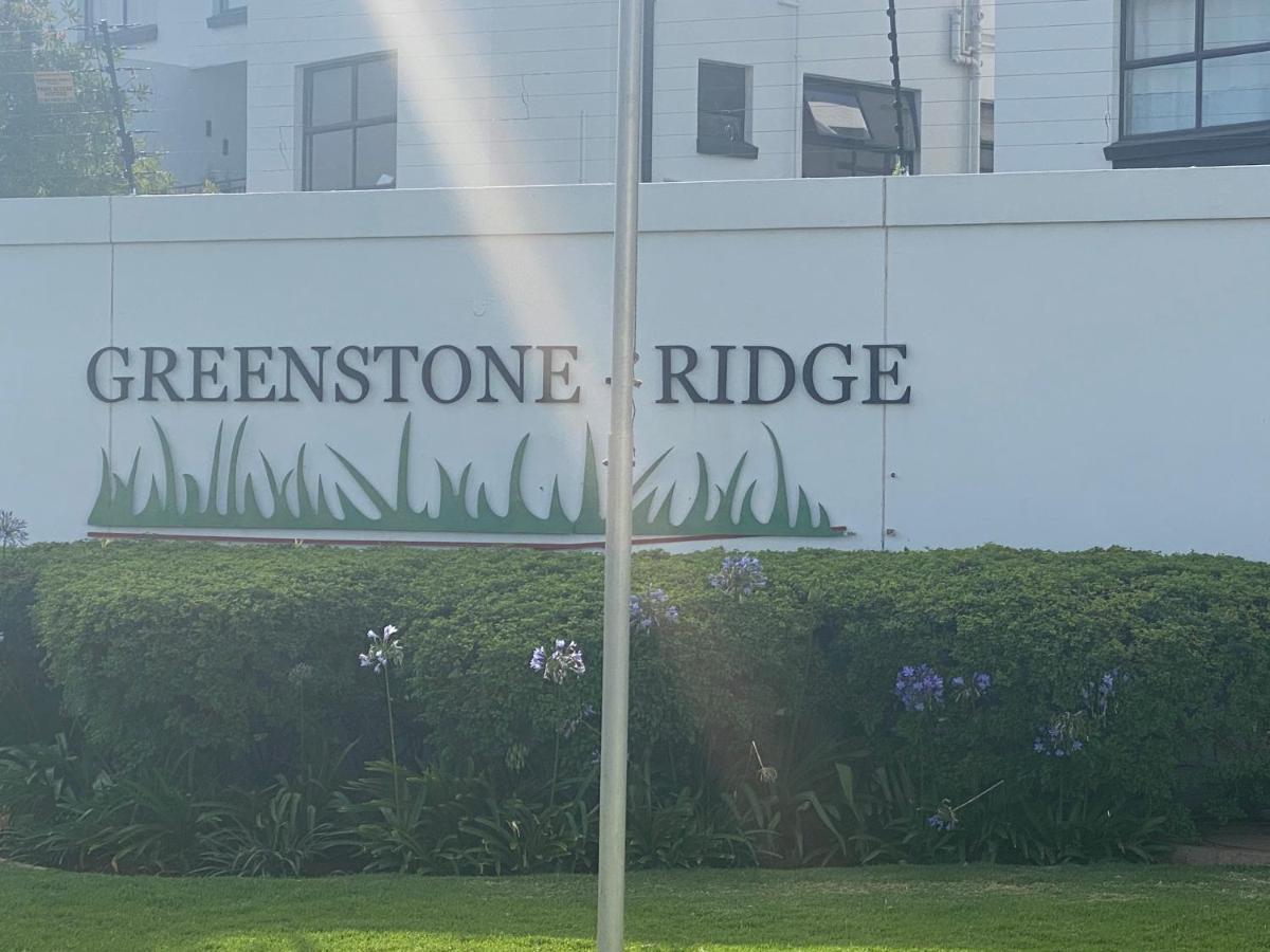 Greenstone Ridge Apartment Johannesbourg Extérieur photo