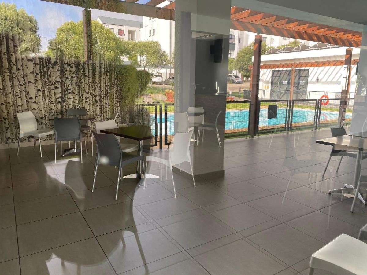 Greenstone Ridge Apartment Johannesbourg Extérieur photo